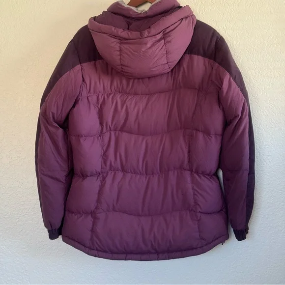 Mountain Hardwear Purple Puffer Jacket - Picture 6 of 8